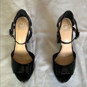 Gianni Bini Black Patent Platform Heels